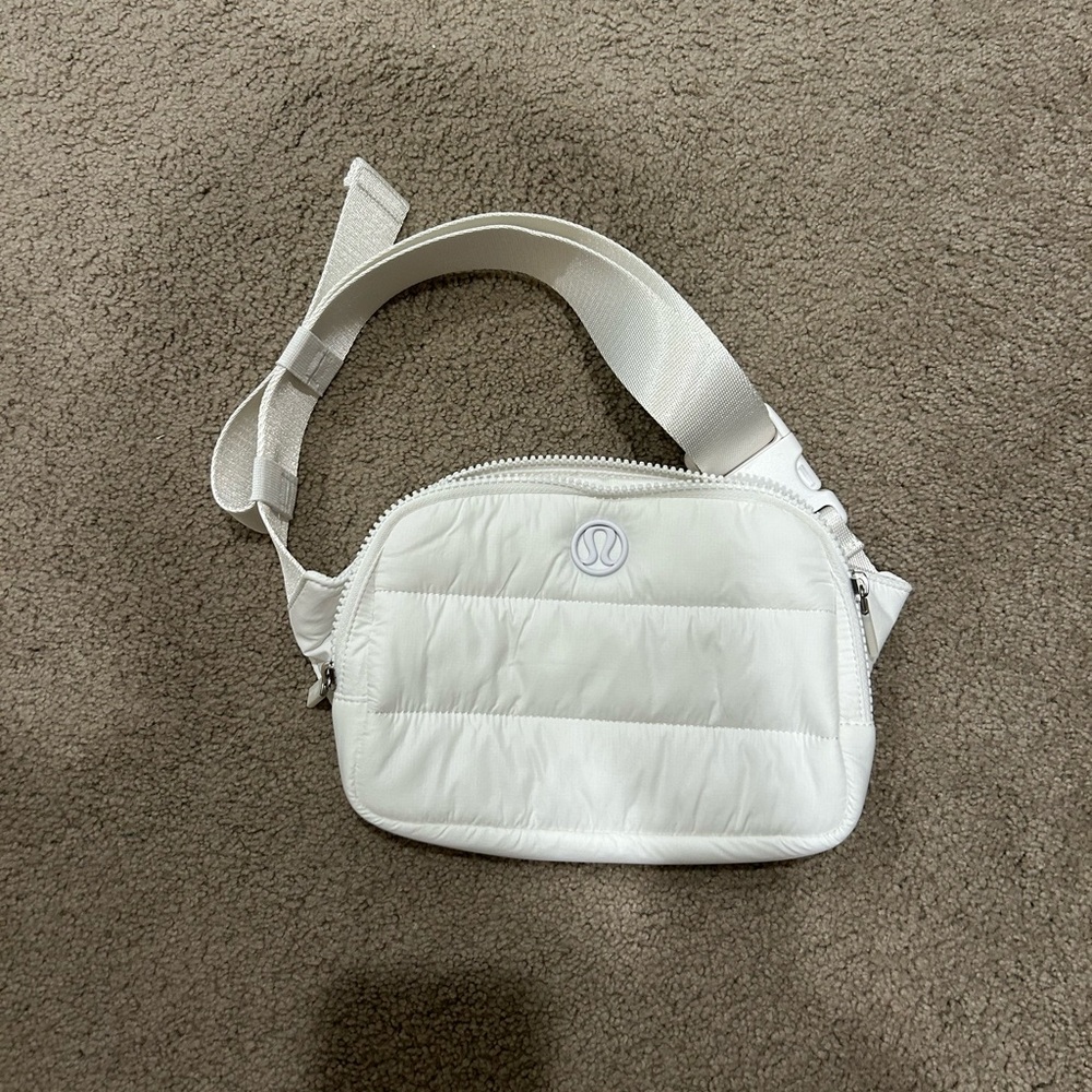 Lululemon belt bag